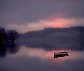 小孩发烧睡着了吐口水沫沫