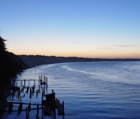 小孩发烧发抖还呕吐怎么回事